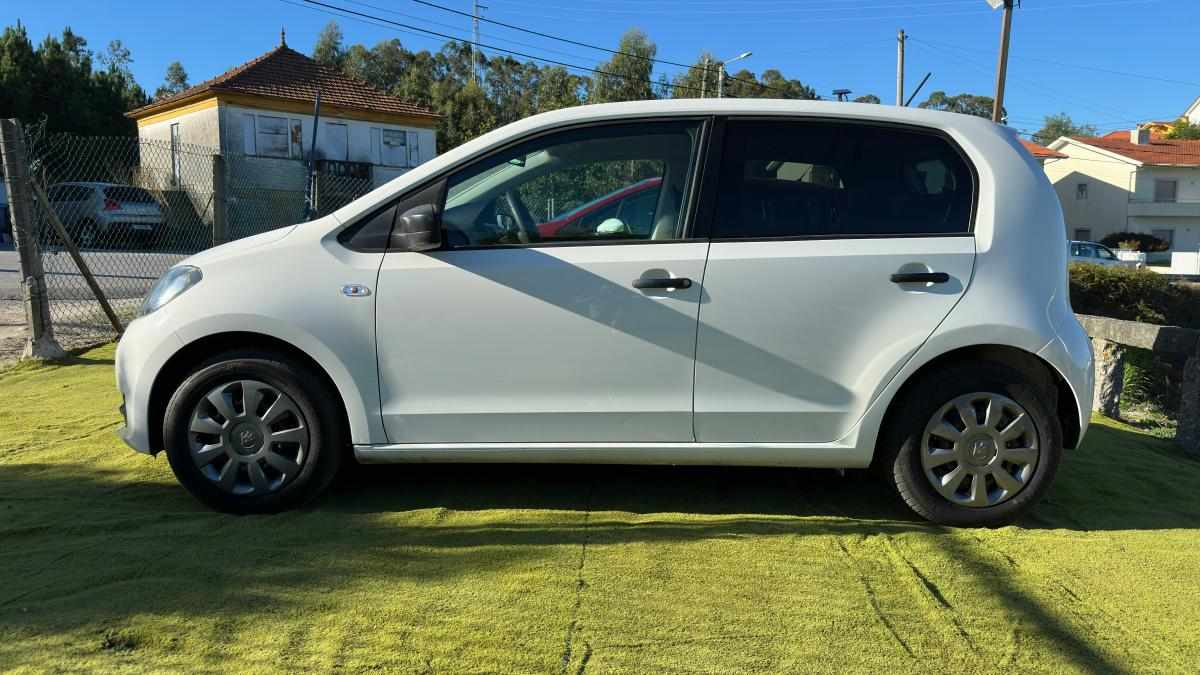 skoda-citigo-1-0-mpi-2018-gasolina-999cc