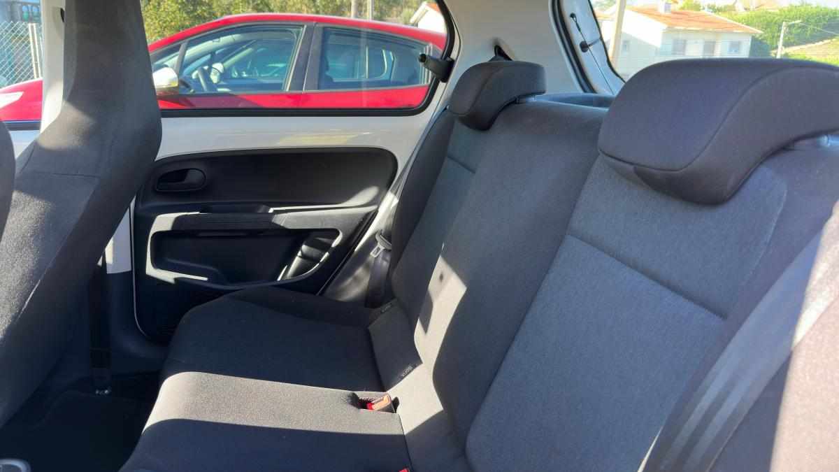 skoda-citigo-1-0-mpi-2018-gasolina-999cc
