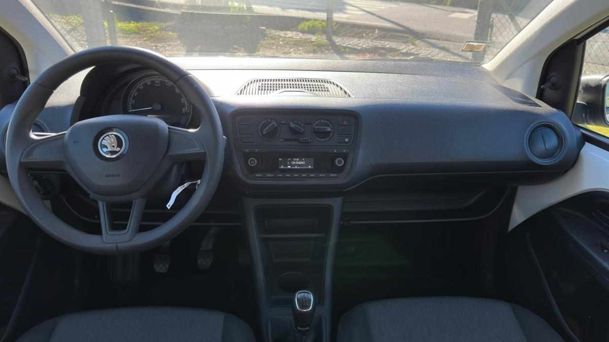skoda-citigo-1-0-mpi-2018-gasolina-999cc