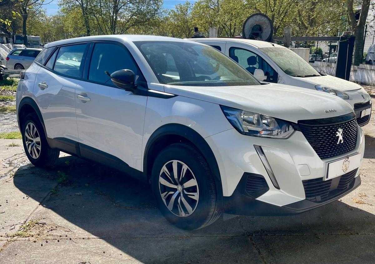 peugeot-2008-2023-gasolina-1199cc