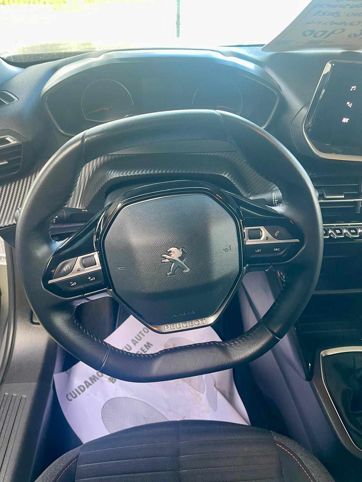 peugeot-2008-2021-gasolina-1199cc