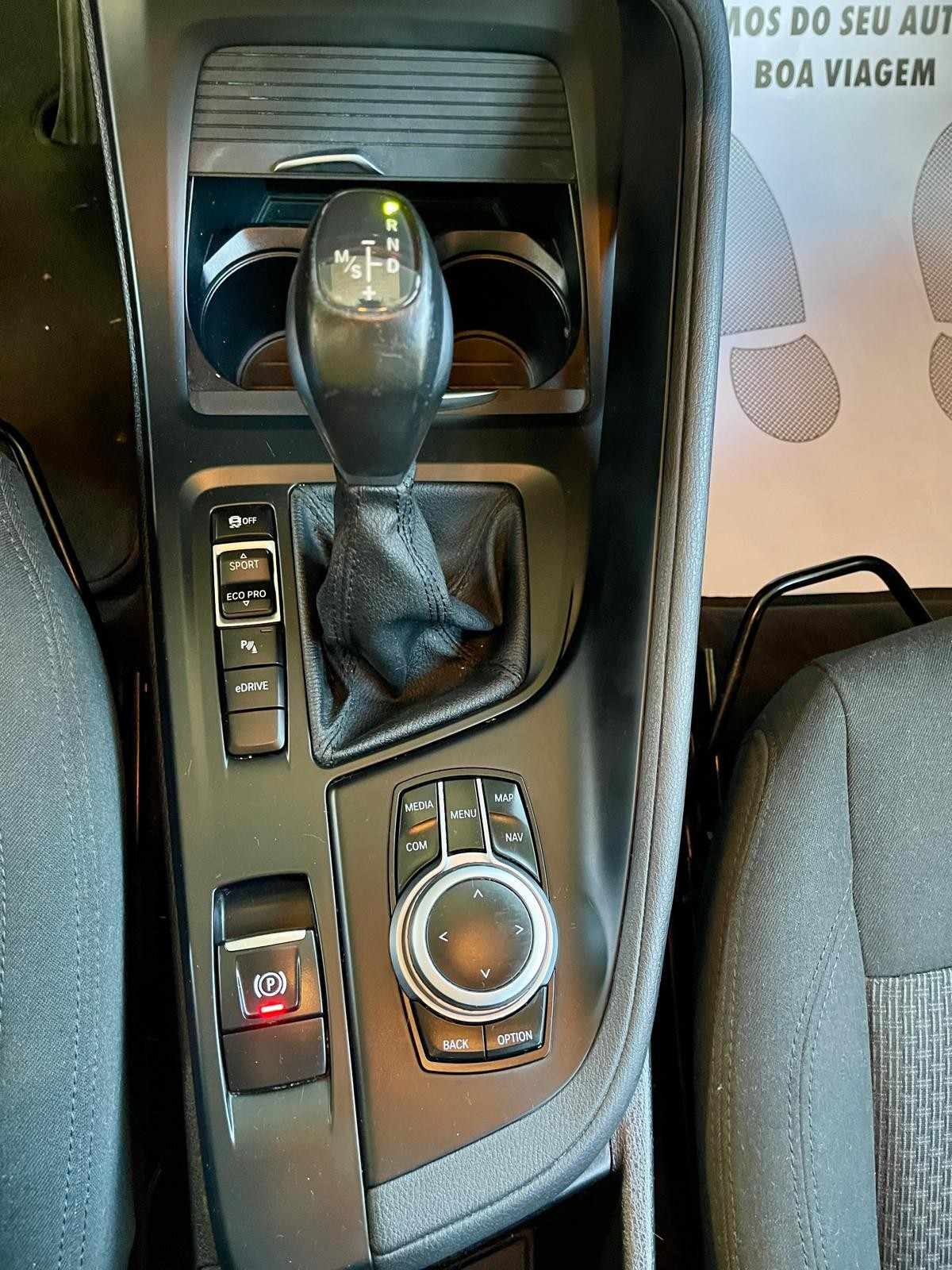 bmw-x1-2021-hibrido-a-gasolina-1499cc