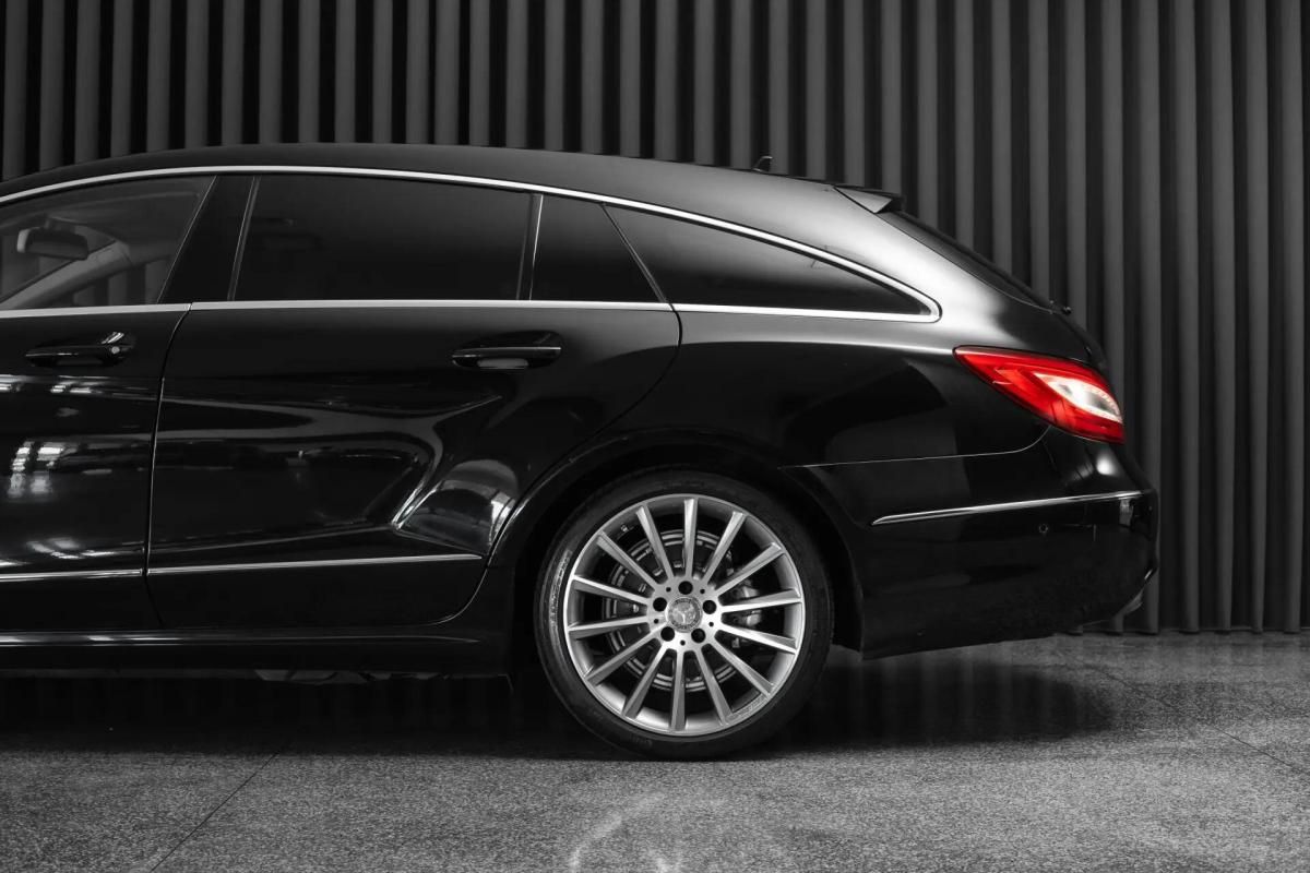 mercedes-benz-cls-220-bluetec-2015-diesel-2143cc