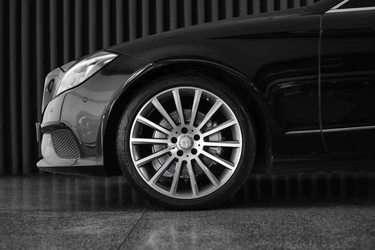 mercedes-benz-cls-220-bluetec-2015-diesel-2143cc