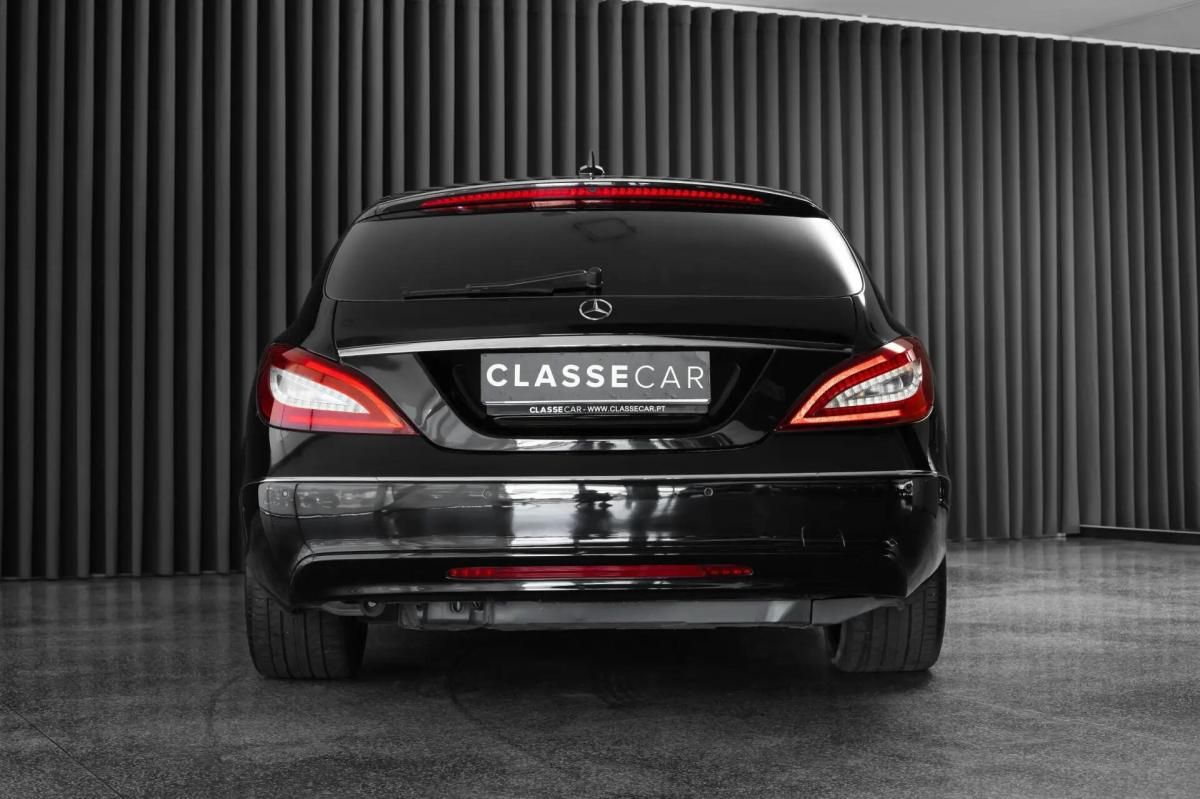 mercedes-benz-cls-220-bluetec-2015-diesel-2143cc