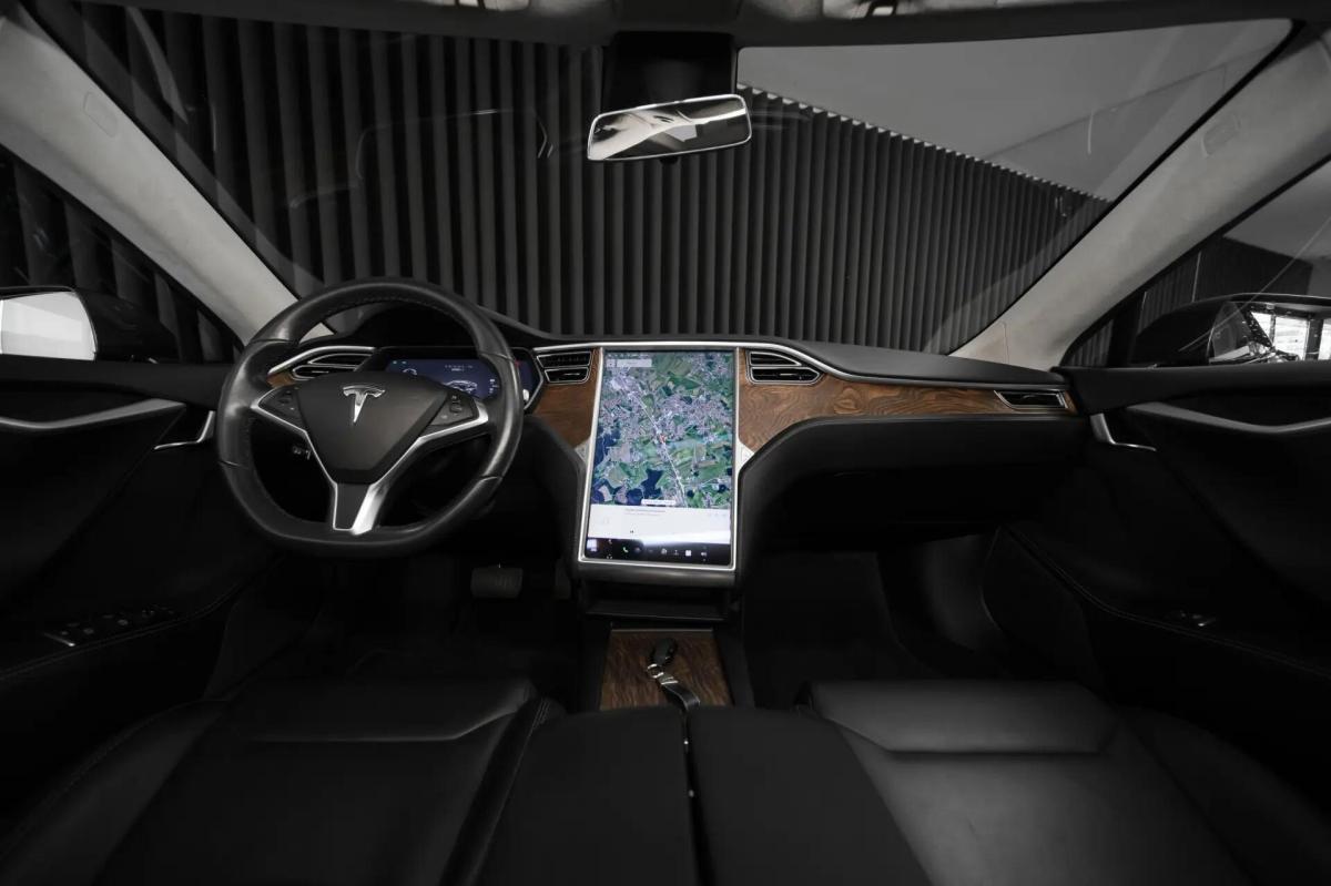 tesla-model-s-2018-eletrico-0cc