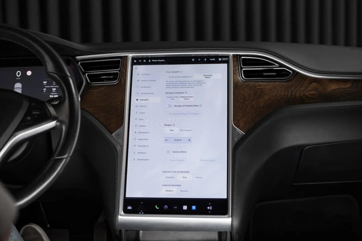tesla-model-s-2018-eletrico-0cc