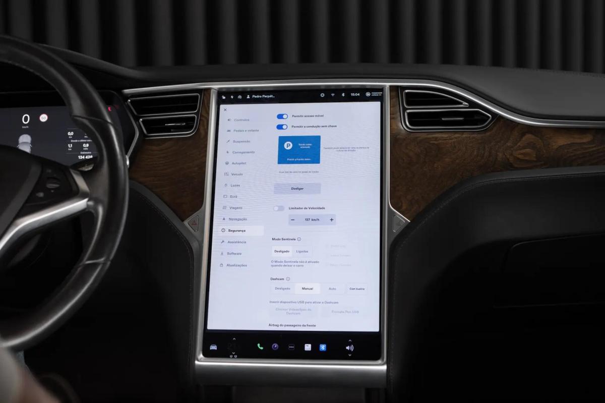 tesla-model-s-2018-eletrico-0cc