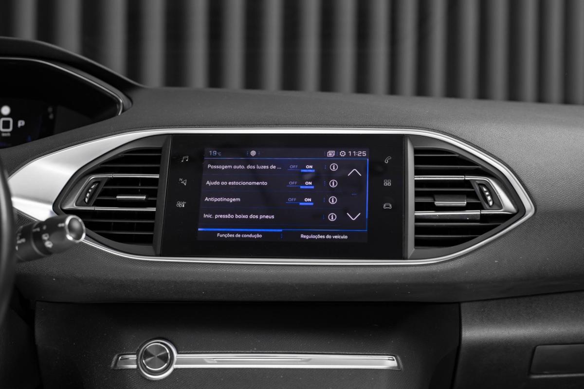 peugeot-308-sw-2020-diesel-1499cc