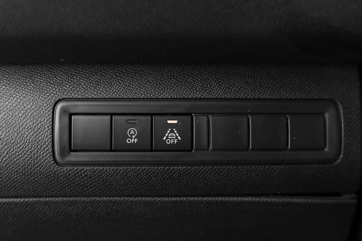 peugeot-308-sw-2020-diesel-1499cc