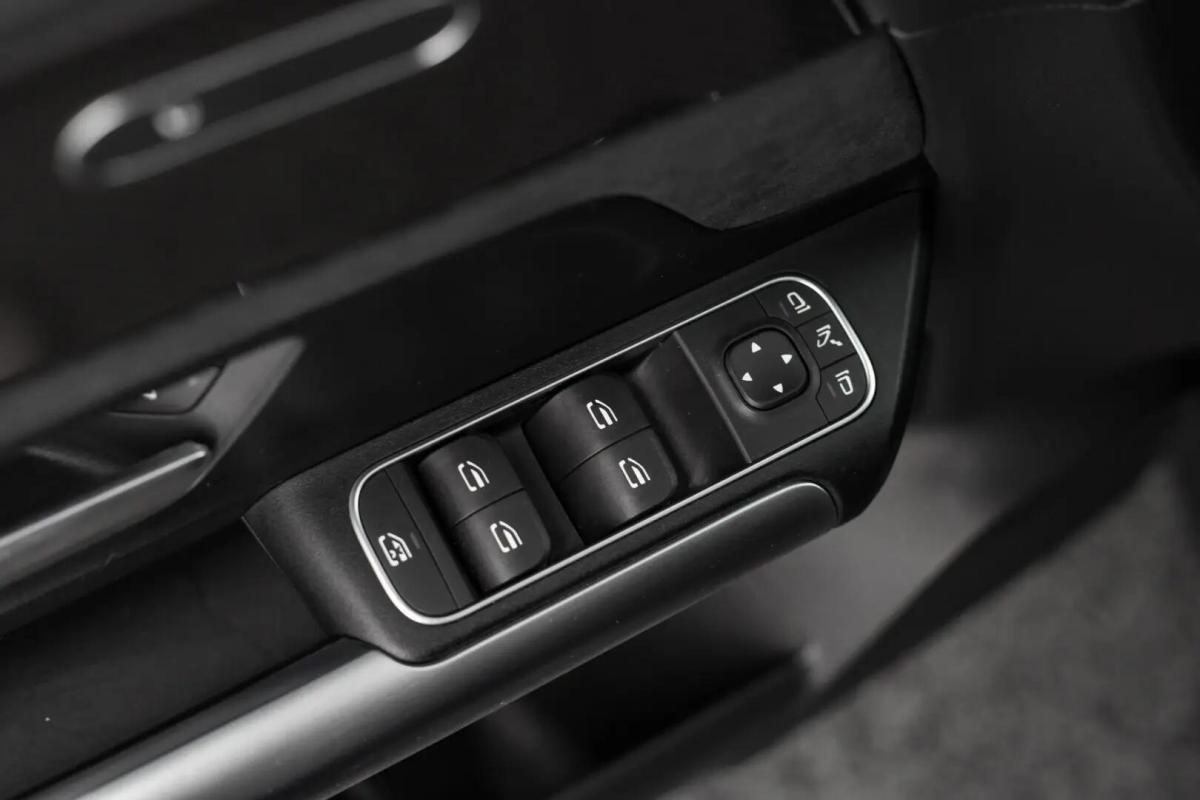 mercedes-benz-gla-250-e-2022-hibrido-a-gasolina-1332cc