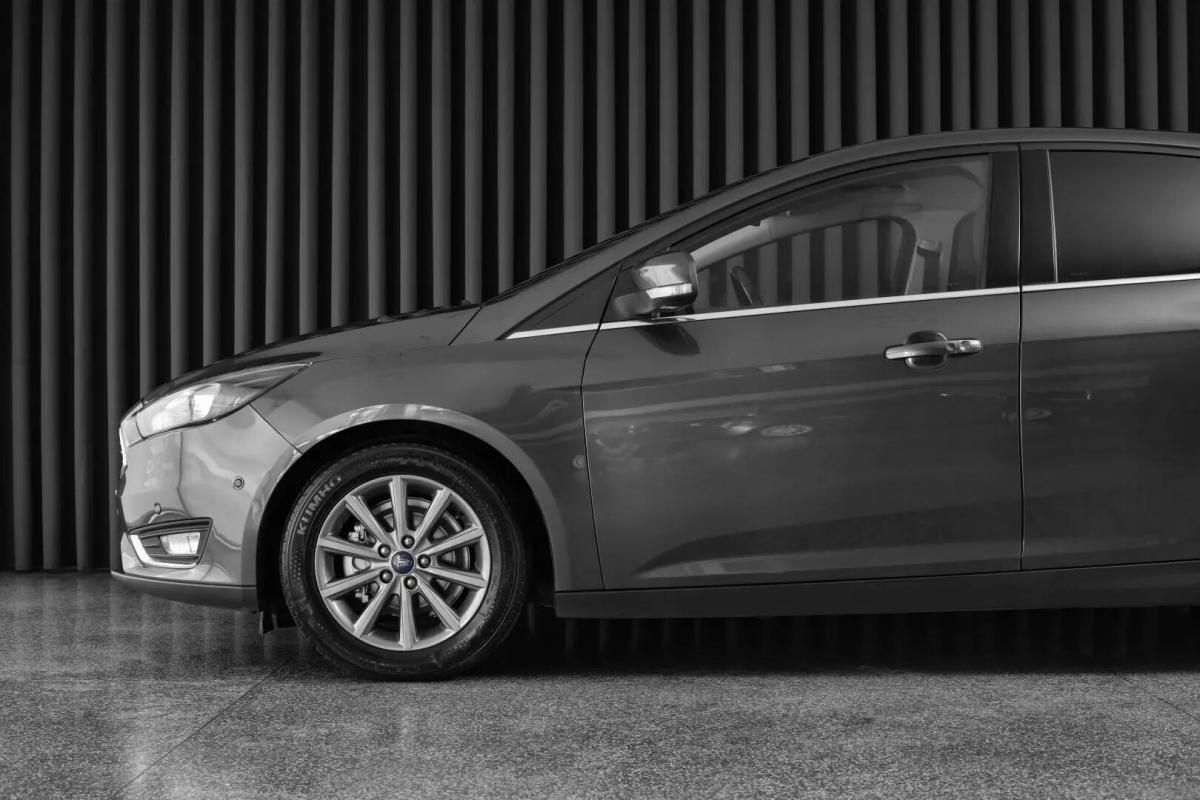 ford-focus-2016-gasolina-999cc