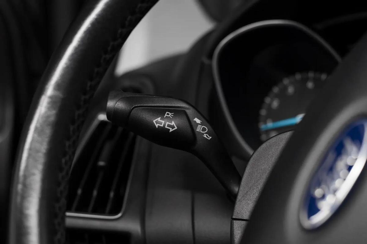 ford-focus-2016-gasolina-999cc