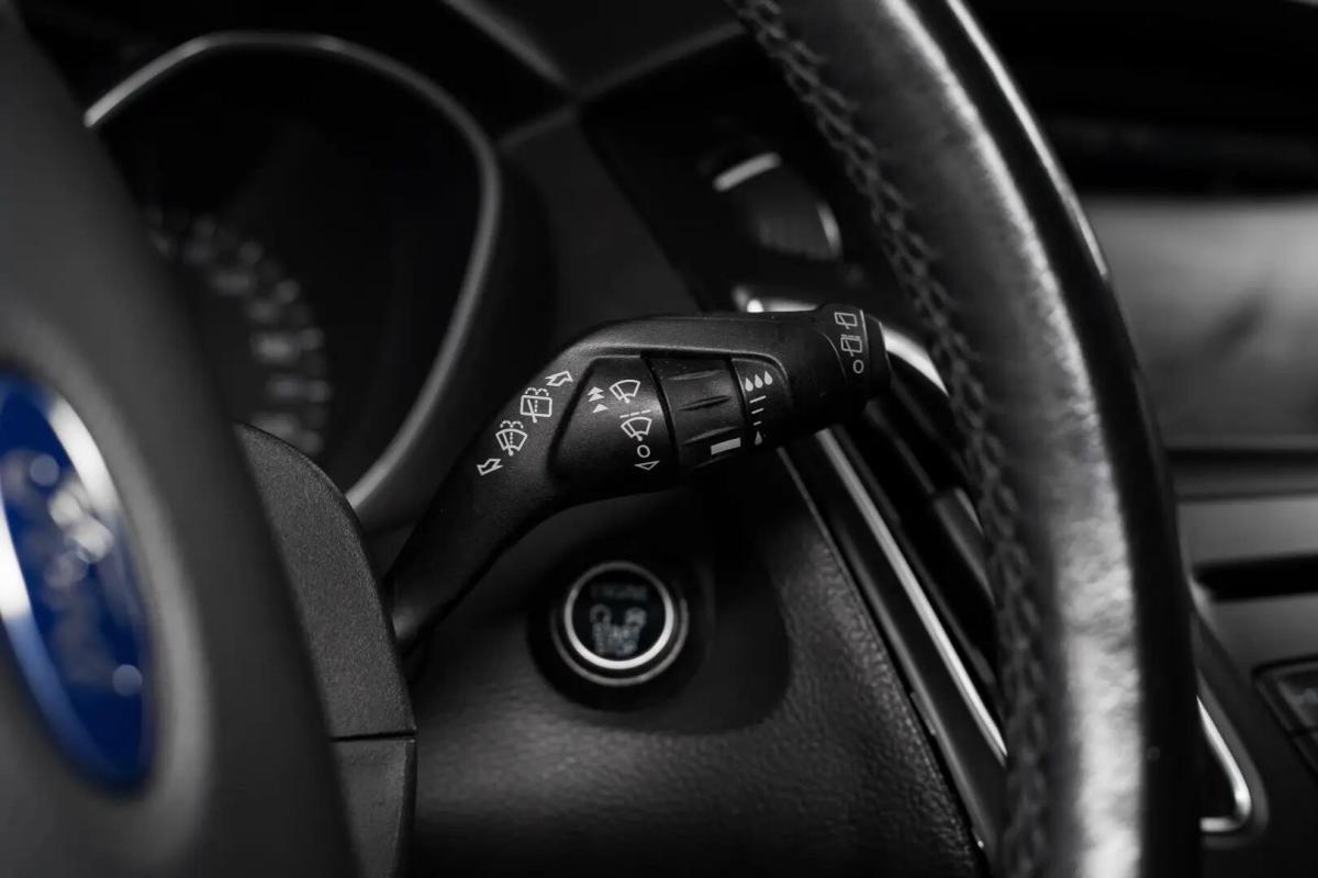 ford-focus-2016-gasolina-999cc