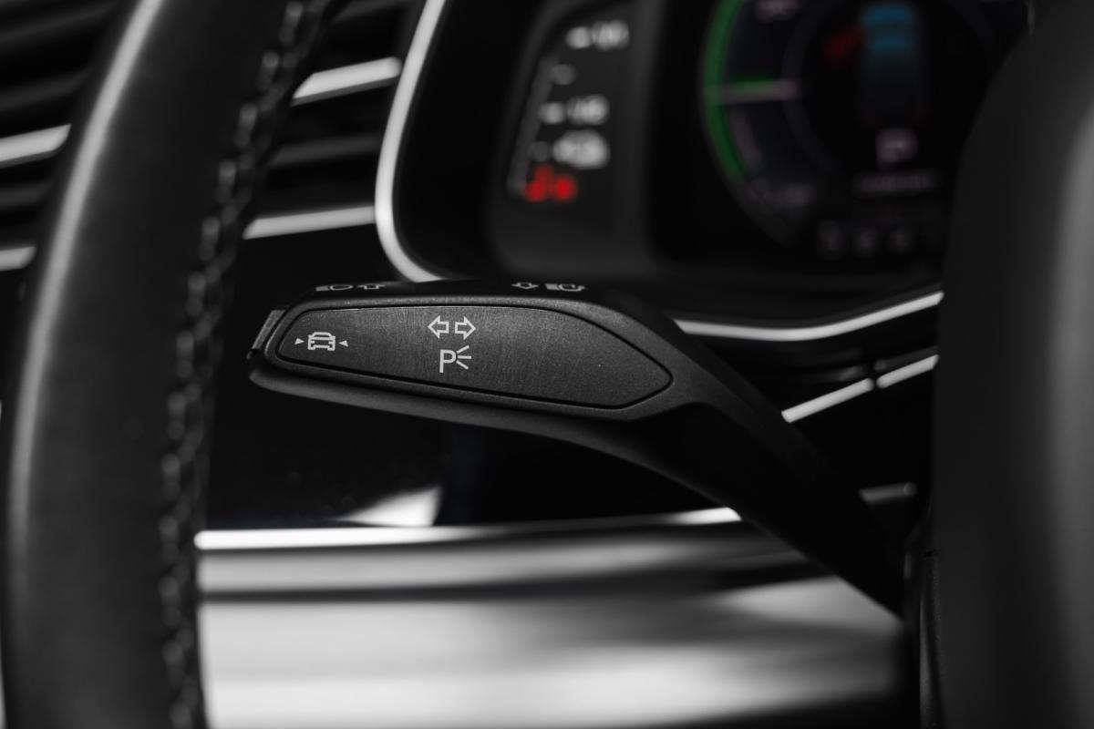 audi-q7-2021-hibrido-2995cc
