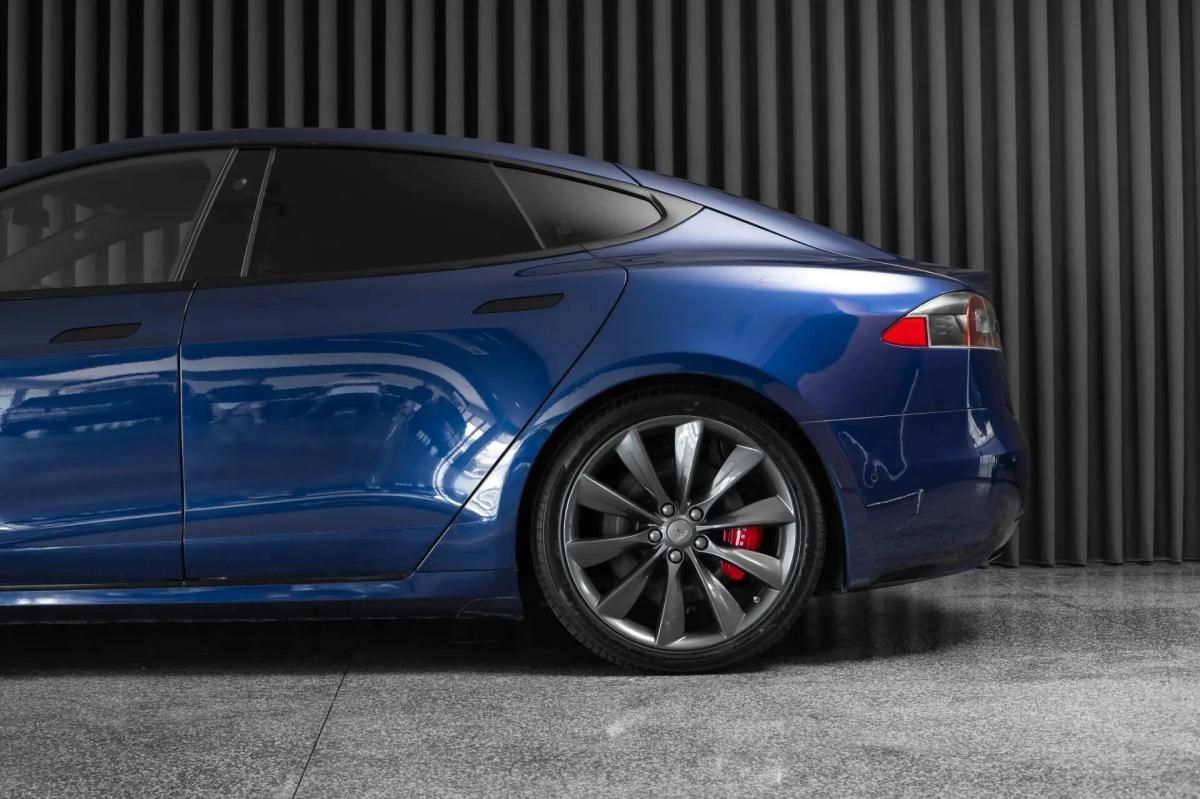 tesla-model-s-2019-eletrico-0cc