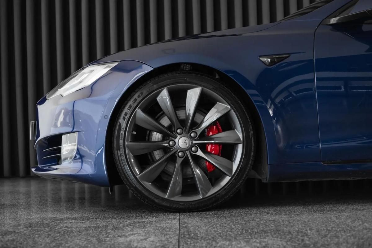 tesla-model-s-2019-eletrico-0cc