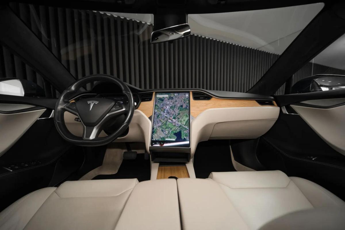 tesla-model-s-2019-eletrico-0cc