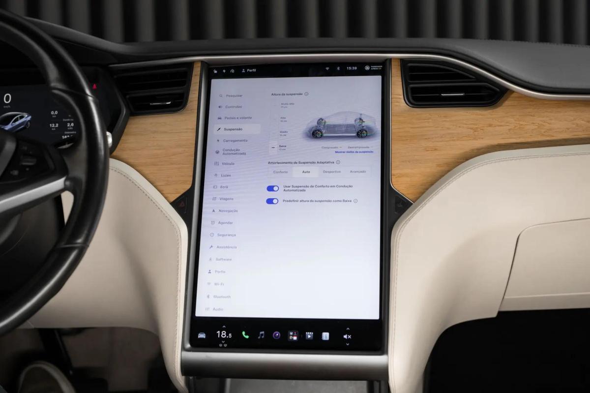 tesla-model-s-2019-eletrico-0cc