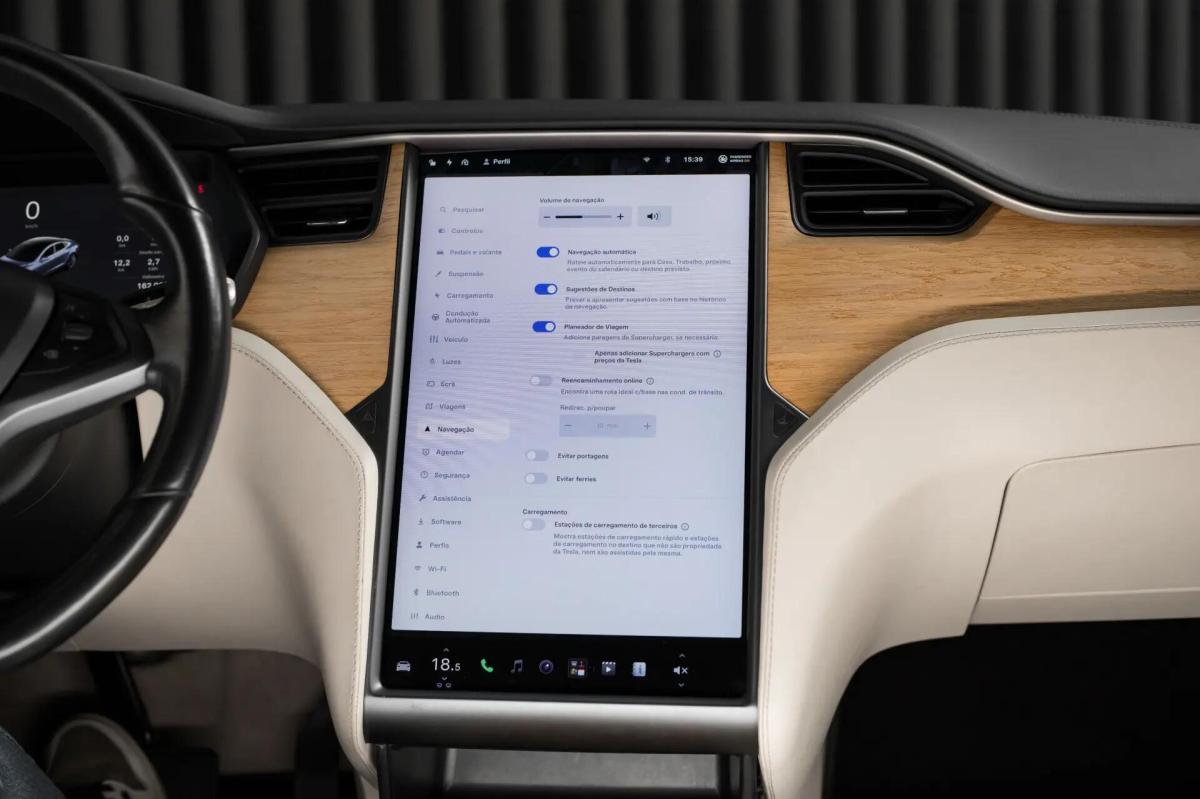 tesla-model-s-2019-eletrico-0cc