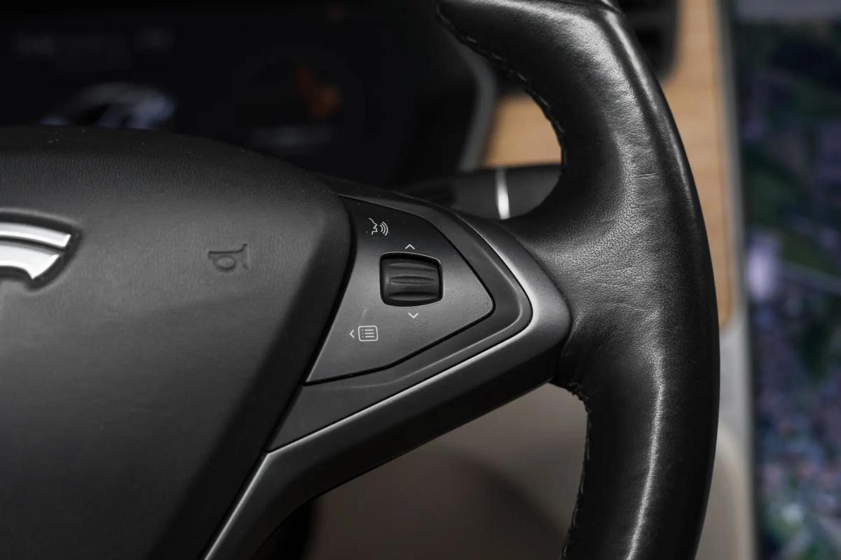 tesla-model-s-2019-eletrico-0cc