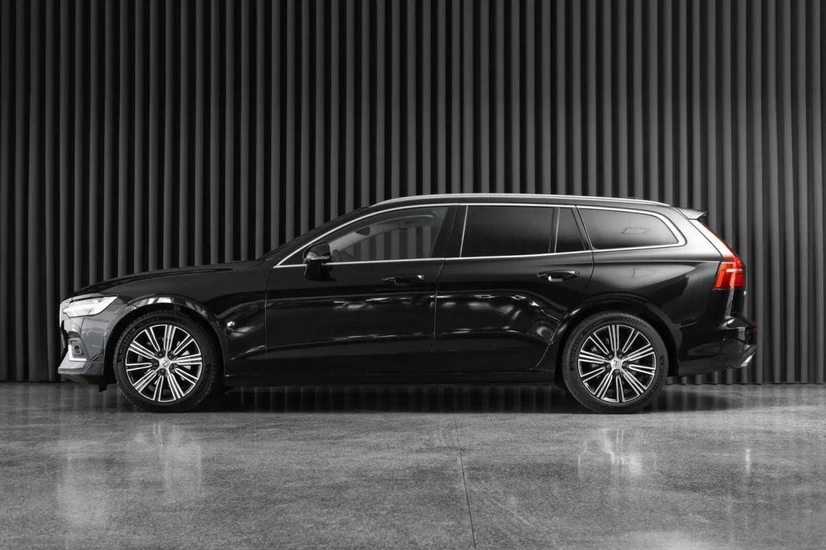 volvo-v60-2021-diesel-1969cc