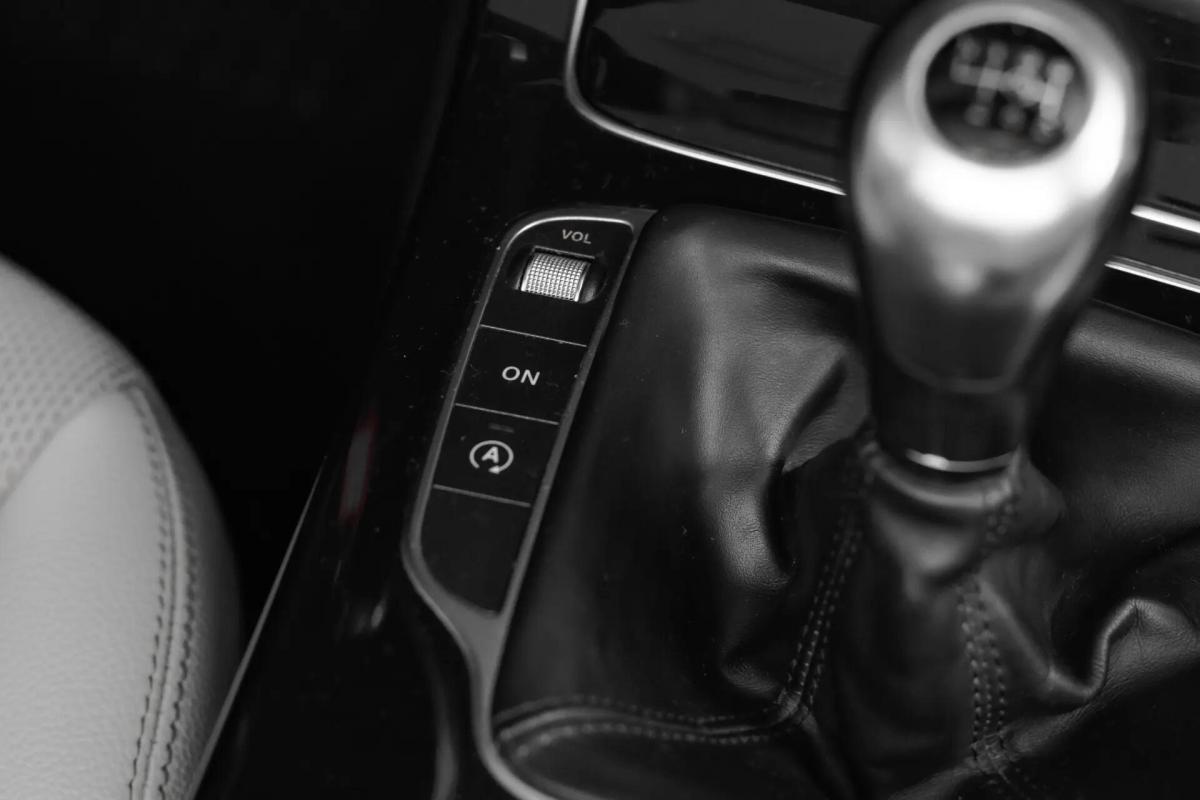 mercedes-benz-classe-c-c-180-bluetec-2014-diesel-1598cc