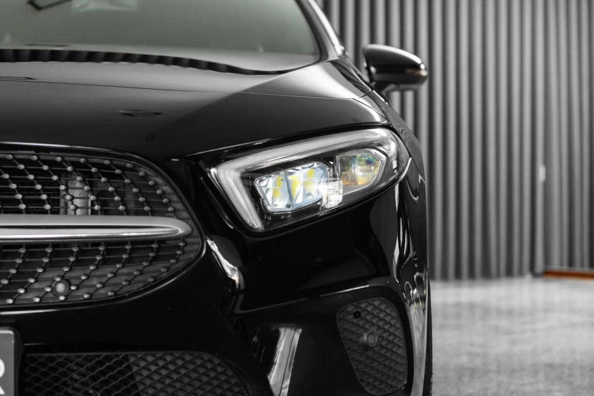 mercedes-benz-180-style-2018-diesel-1461cc