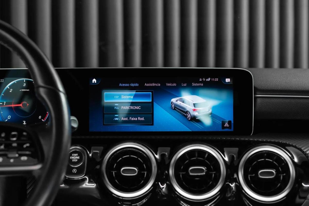mercedes-benz-180-style-2018-diesel-1461cc