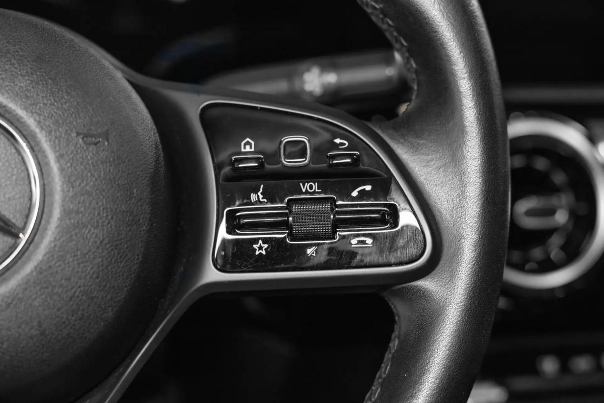 mercedes-benz-180-style-2018-diesel-1461cc