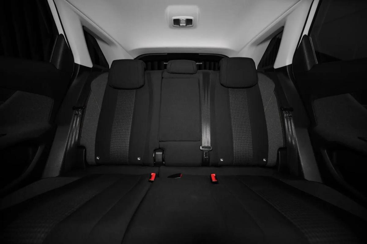 peugeot-3008-2018-diesel-1560cc