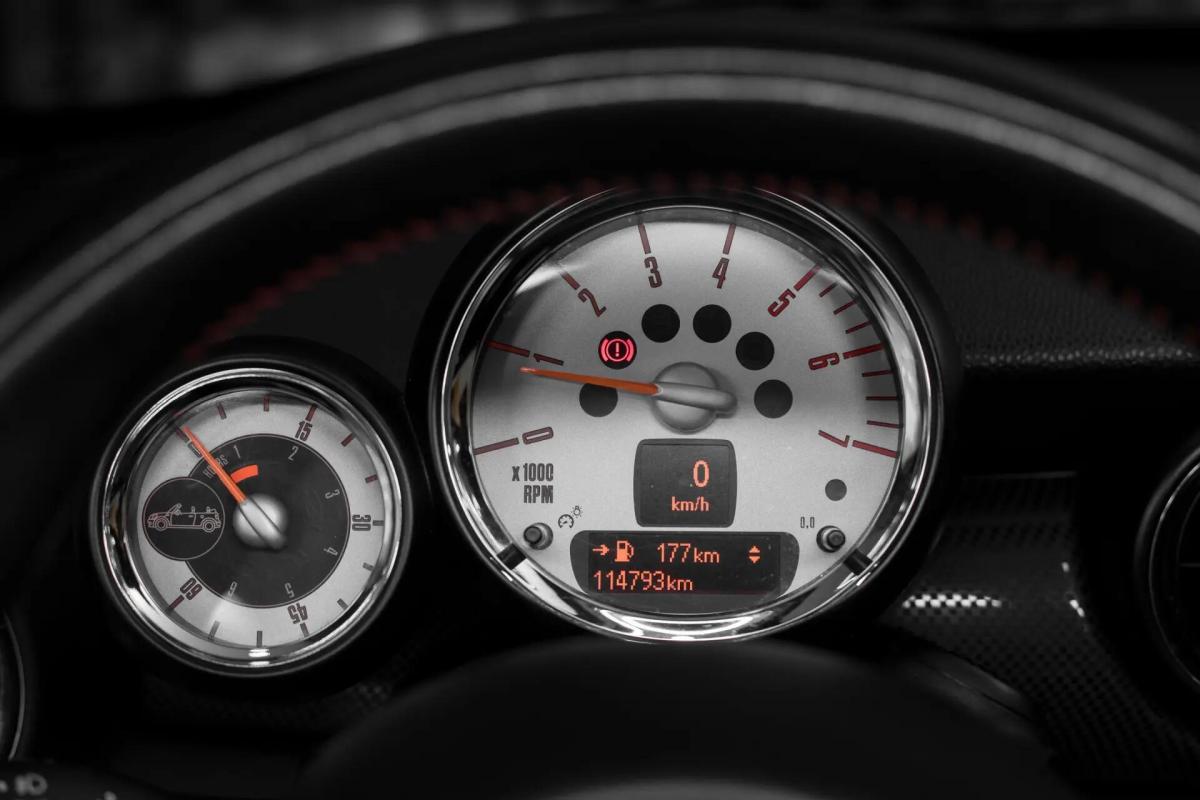mini-roadster-2014-diesel-1995cc