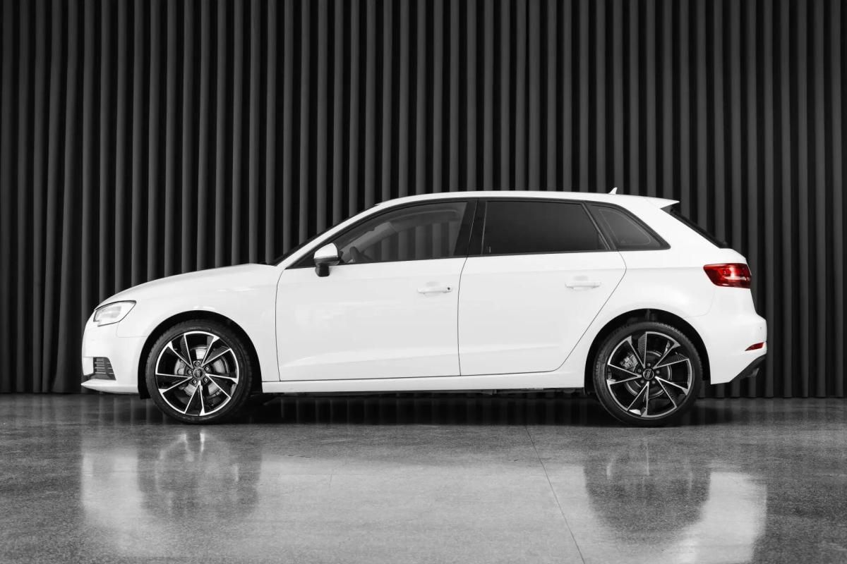audi-a3-sportback-2018-diesel-1598cc