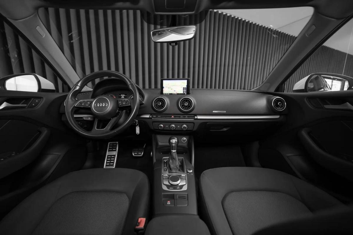 audi-a3-sportback-2018-diesel-1598cc