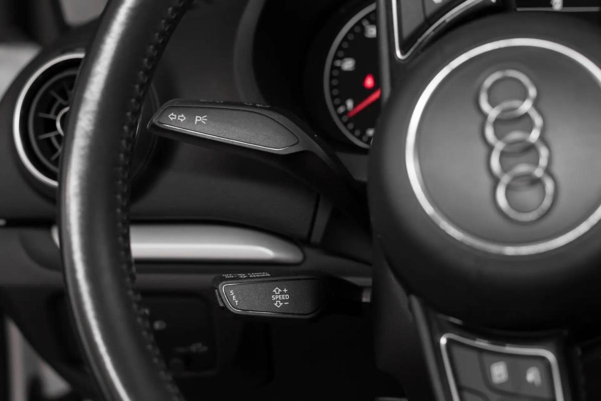 audi-a3-sportback-2018-diesel-1598cc