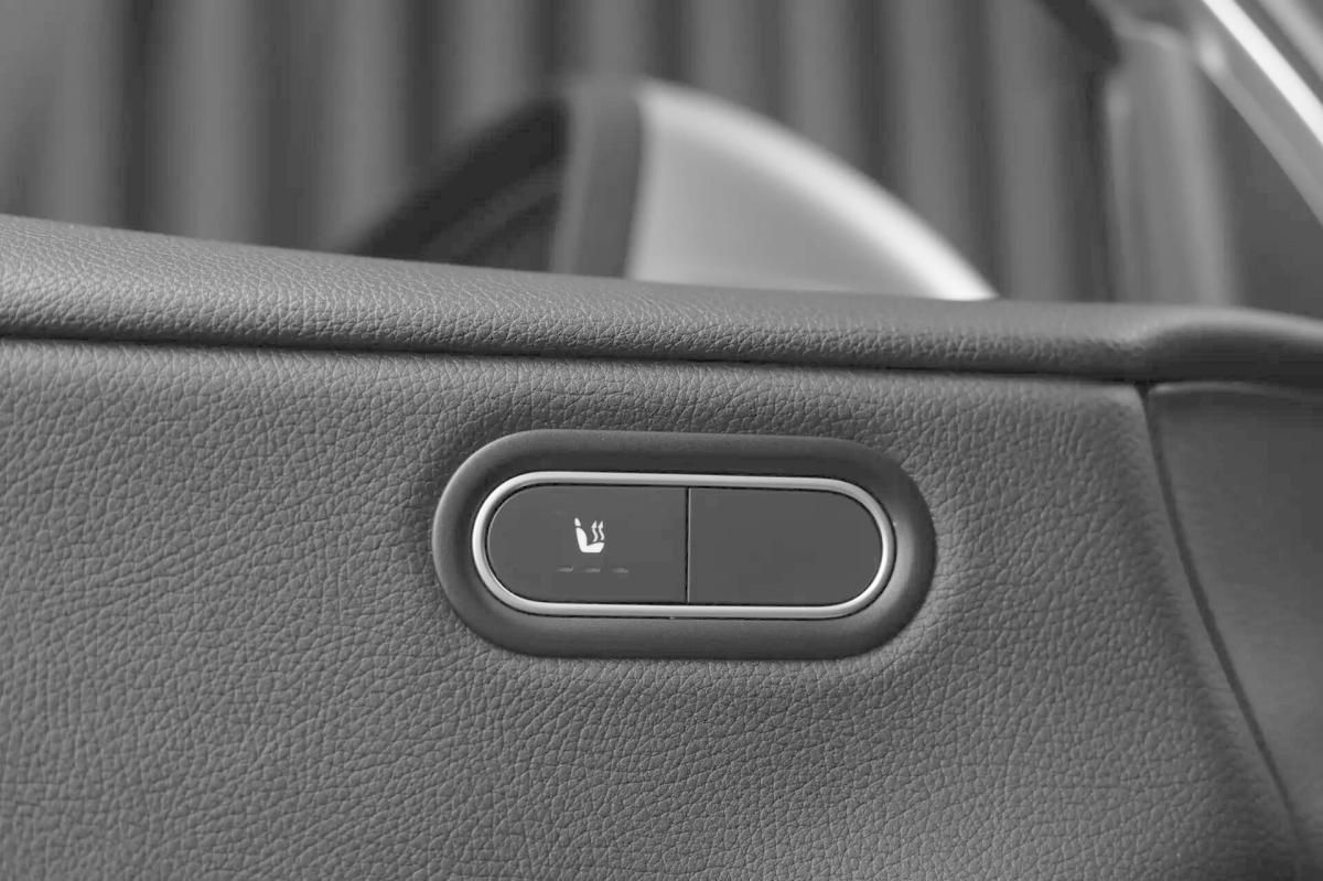 mercedes-benz-180-style-2019-diesel-1461cc
