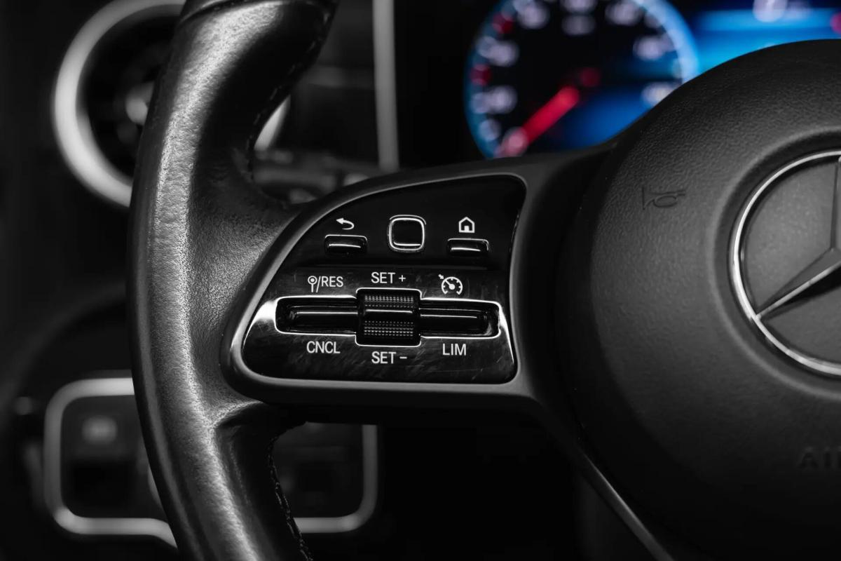 mercedes-benz-180-style-2019-diesel-1461cc