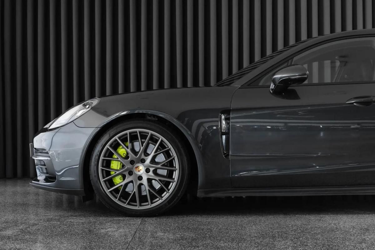 porsche-panamera-sport-turismo-2018-hibrido-a-gasolina-2894cc