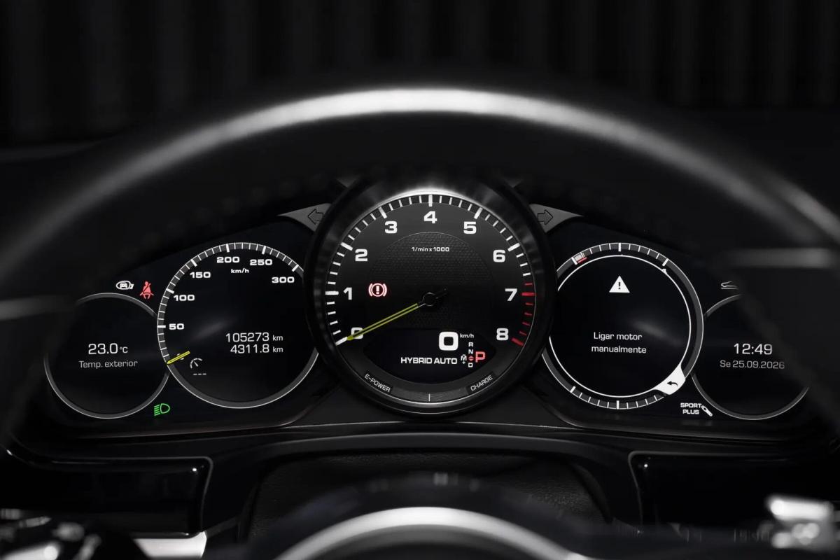 porsche-panamera-sport-turismo-2018-hibrido-a-gasolina-2894cc