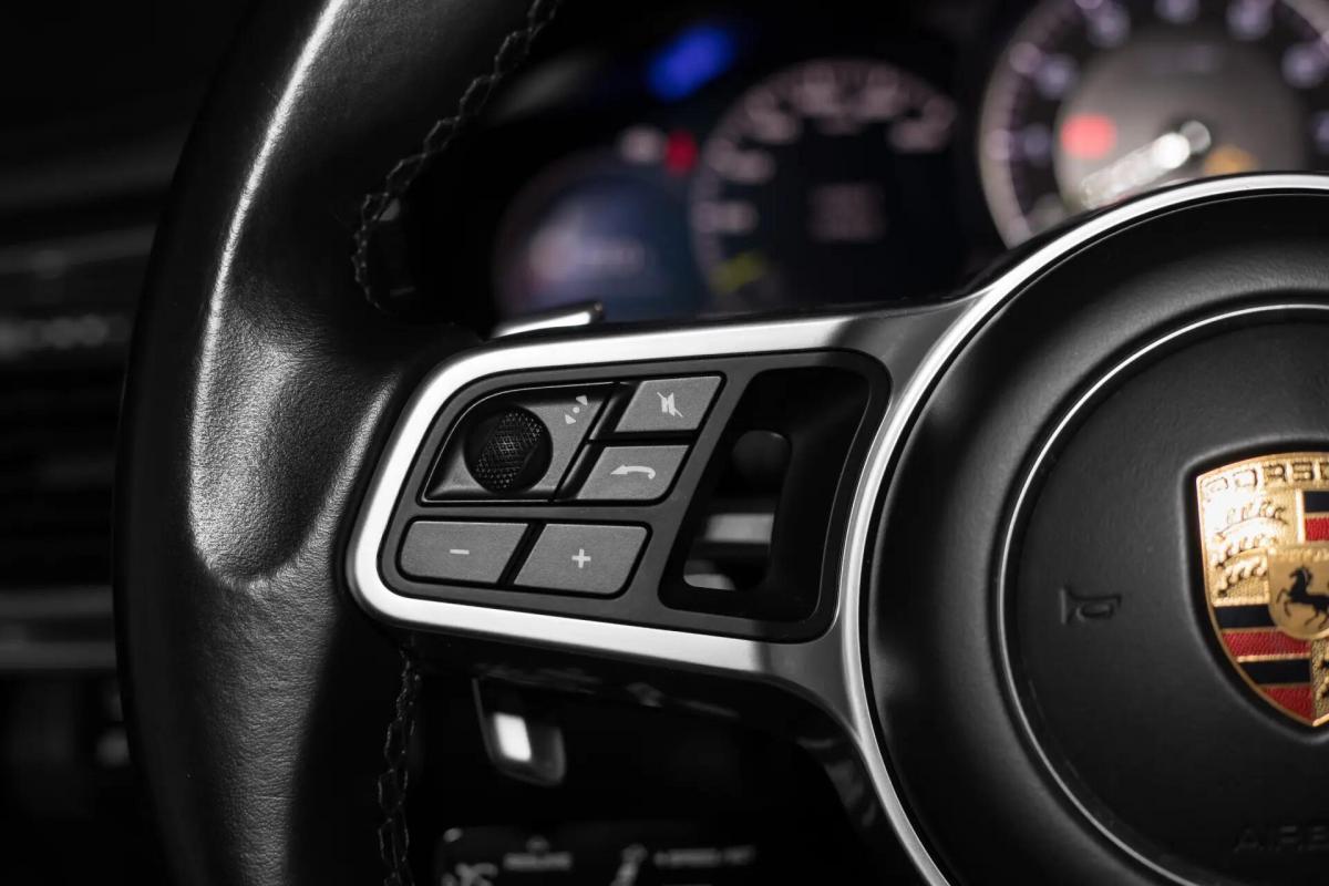 porsche-panamera-sport-turismo-2018-hibrido-a-gasolina-2894cc