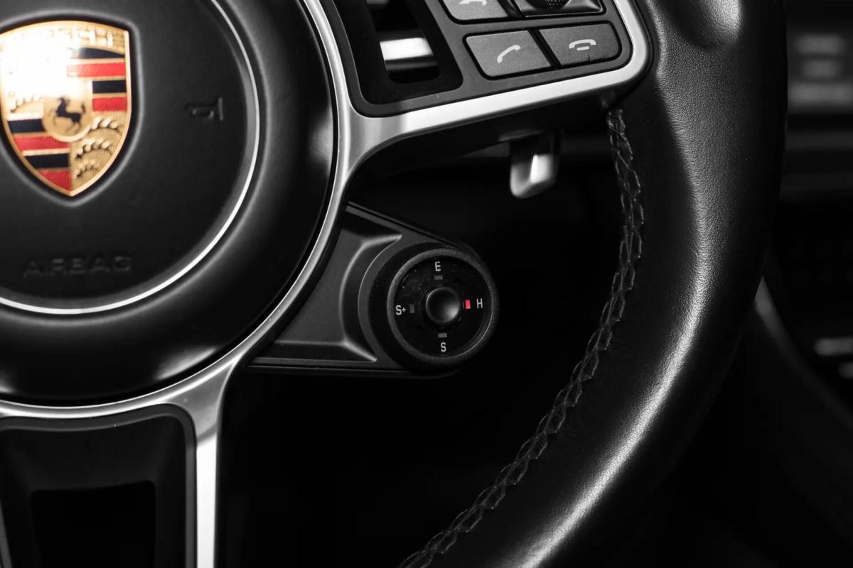 porsche-panamera-sport-turismo-2018-hibrido-a-gasolina-2894cc