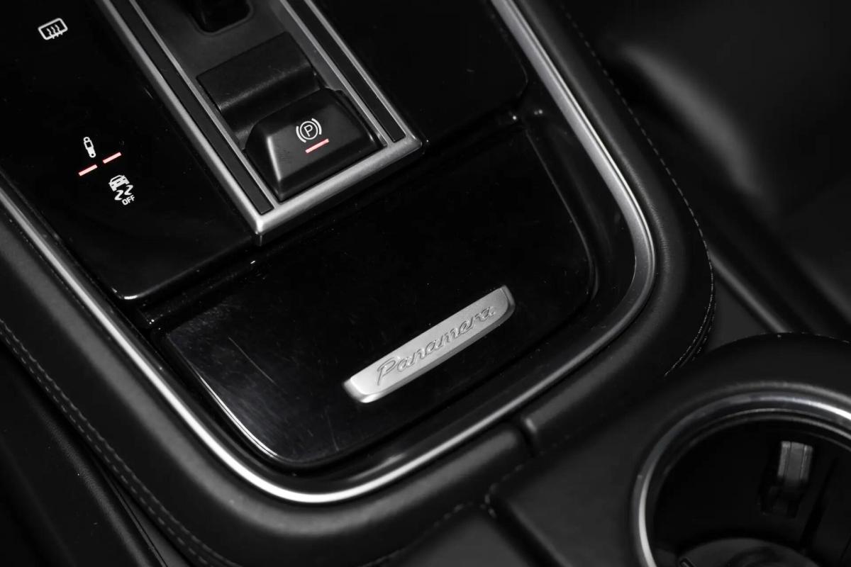 porsche-panamera-sport-turismo-2018-hibrido-a-gasolina-2894cc