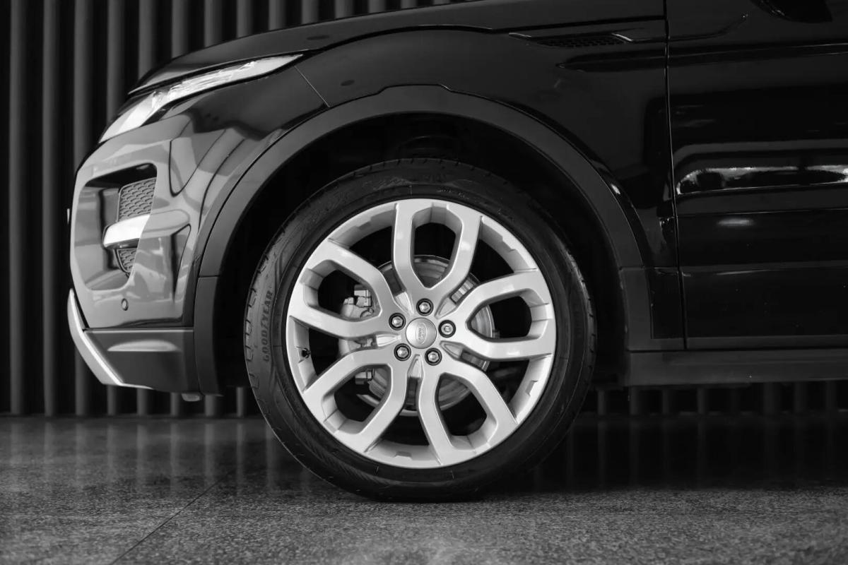 land-rover-range-rover-evoque-2014-diesel-2179cc