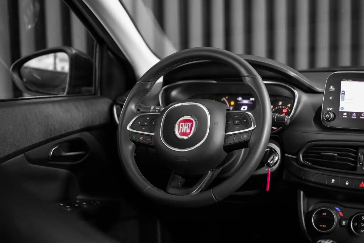 fiat-tipo-station-wagon-2018-diesel-1598cc