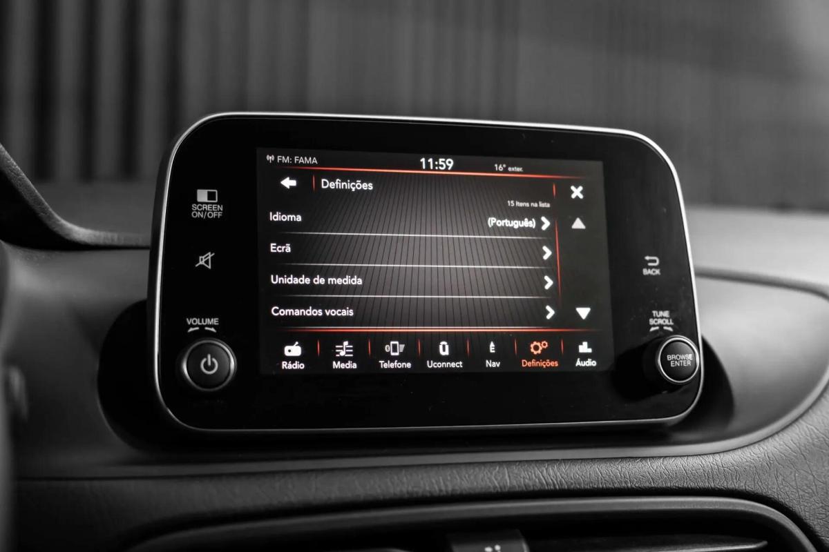 fiat-tipo-station-wagon-2018-diesel-1598cc