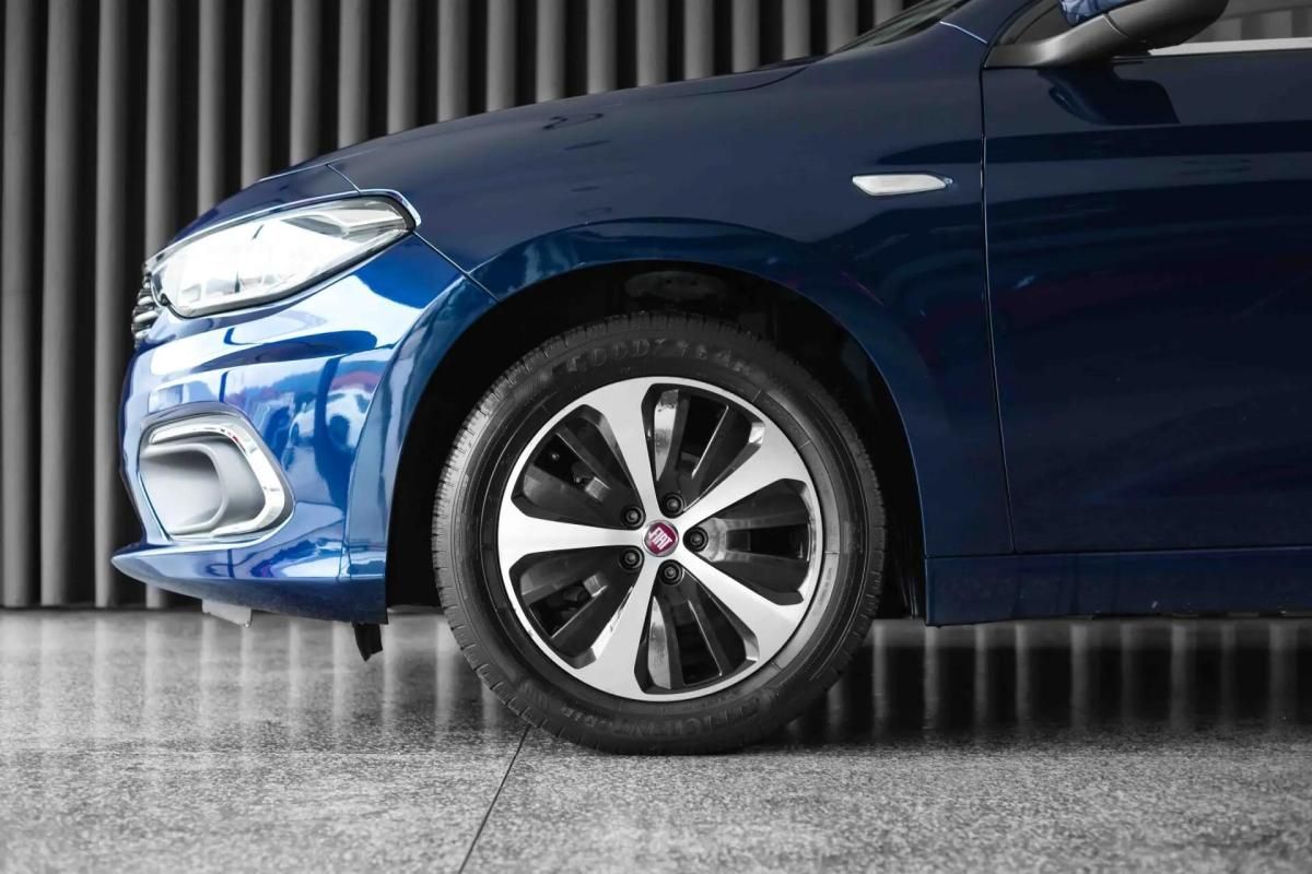 fiat-tipo-station-wagon-2018-diesel-1598cc