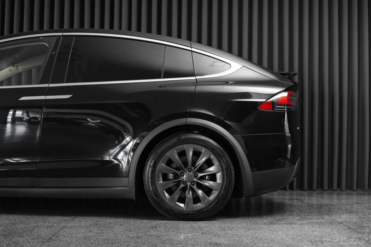 tesla-model-x-2017-eletrico-0cc