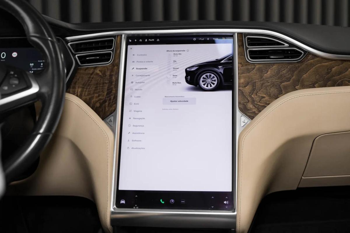 tesla-model-x-2017-eletrico-0cc