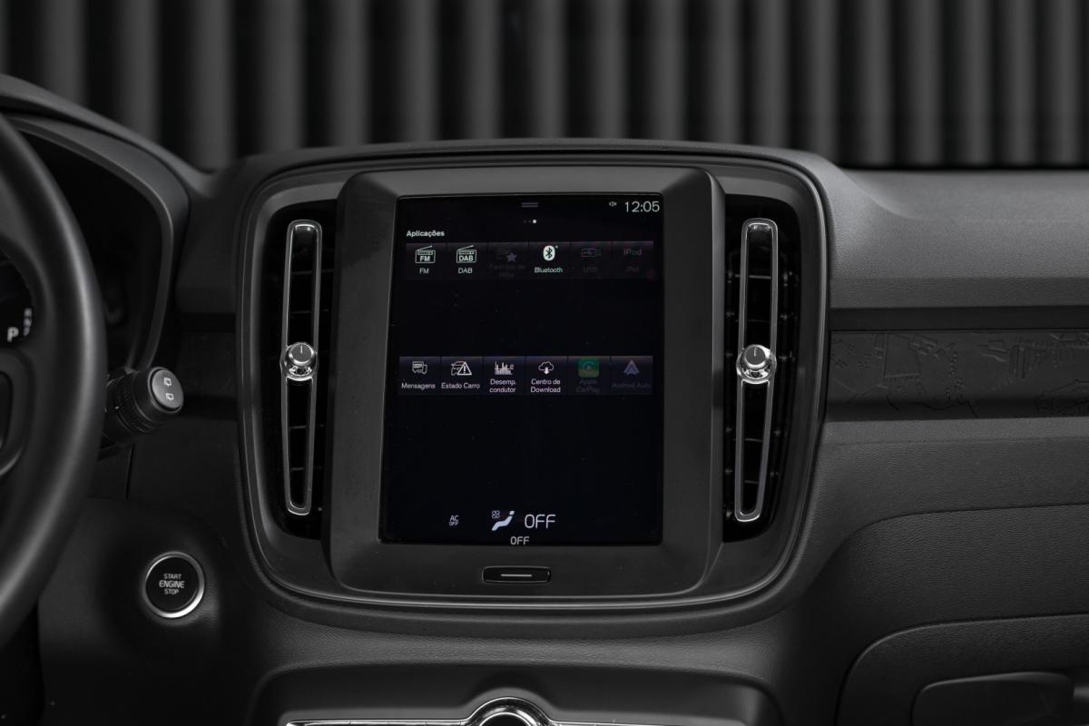 volvo-xc40-2022-hibrido-1477cc