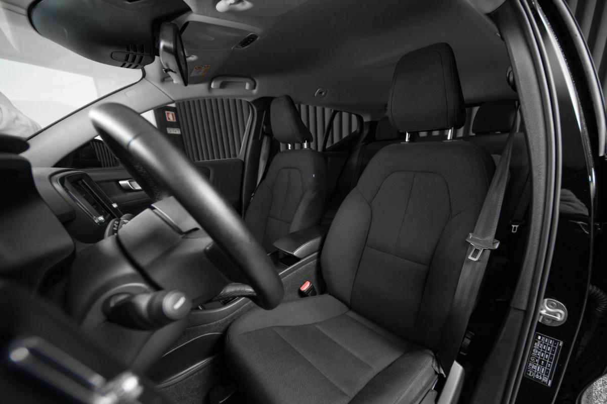volvo-xc40-2022-hibrido-1477cc